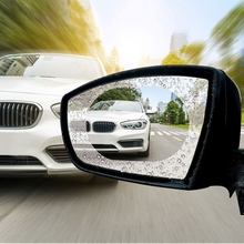 Cargar imagen en el visor de la galería, PELICULA ANTIEMPAÑO/ANTIGOTERA PARA VEHICULO ⭐⭐⭐⭐4/5

